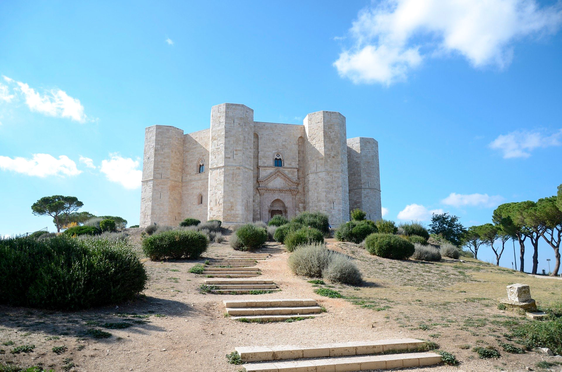 Castel Del Monte